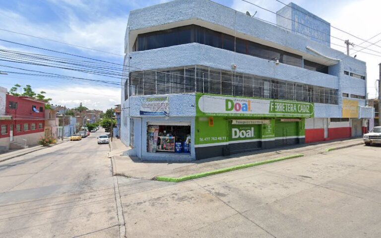 ferreteria cadiz 768x480